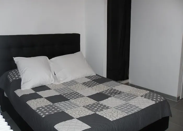 Restaurant Le Mistral Отель Peipin