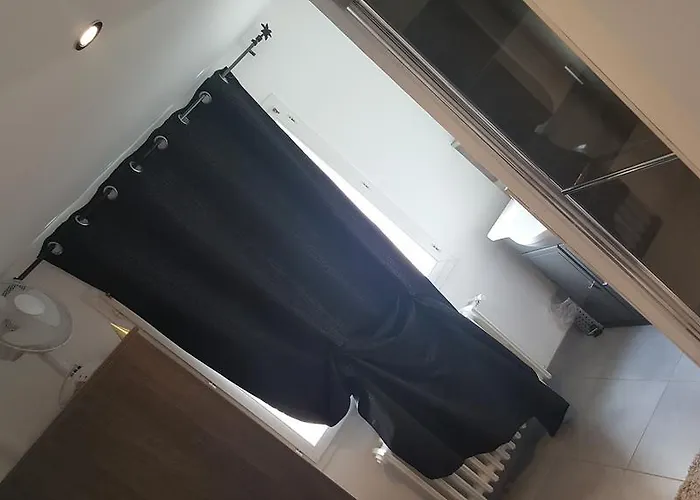 Hotell Restaurant Le Mistral Peipin